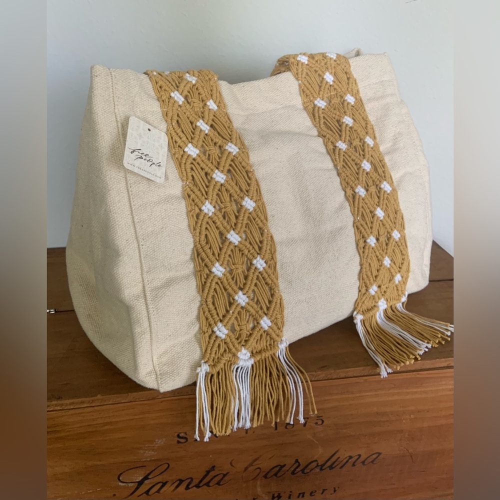 Free People ~ Mia Macrame Strap Tote ~ NWT - Picture 14 of 16